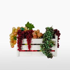 Ящик с виноградом